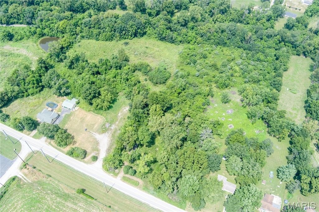 Edwardsville, Illinois, 62025, United States, 5 Bedrooms Bedrooms, ,4 BathroomsBathrooms,Residential,For Sale,1975622