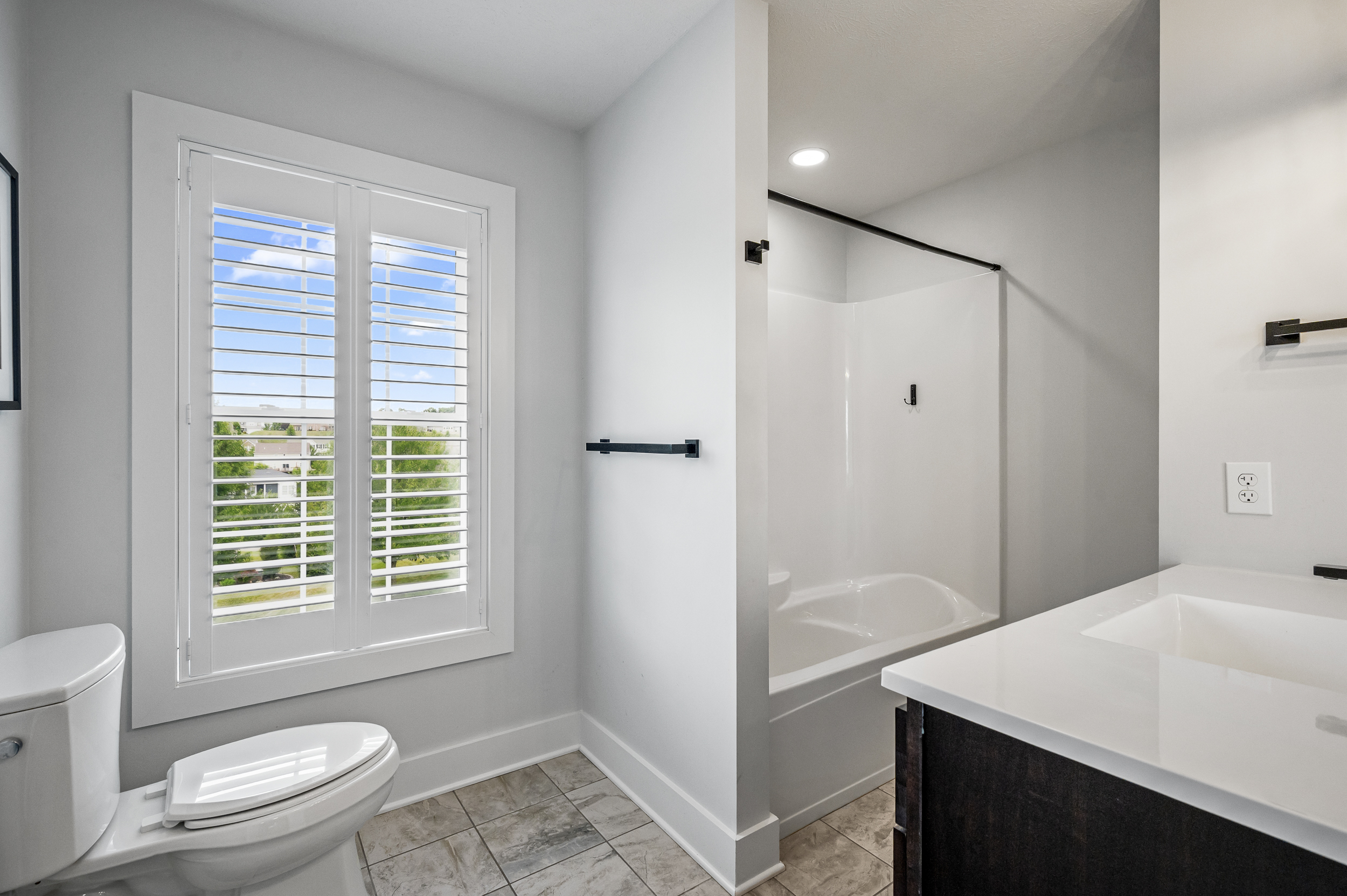  2418 Wheatland Circle, Delmont, PA 15626 - 物件實景