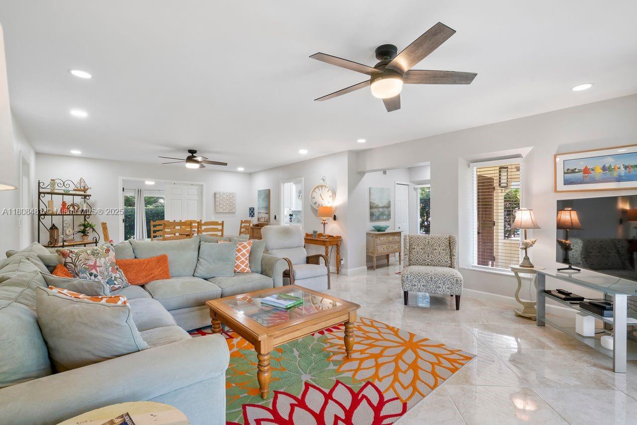 Jupiter, Florida, 33477, United States, 3 Bedrooms Bedrooms, ,2 BathroomsBathrooms,Residential,For Sale,1827227
