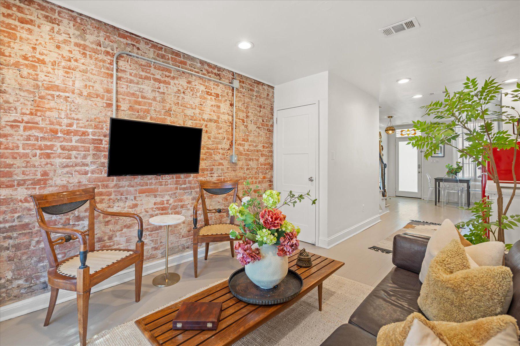  1062  1064 Thomas Jefferson Street NW, Washington, DC, 20007 - 物件實景