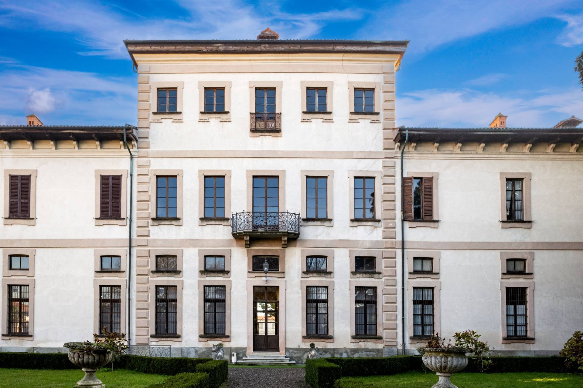 Vittuone, Milano, 20010, IT, 20 Bedrooms Bedrooms, ,10 BathroomsBathrooms,Residential,For Sale,1760713