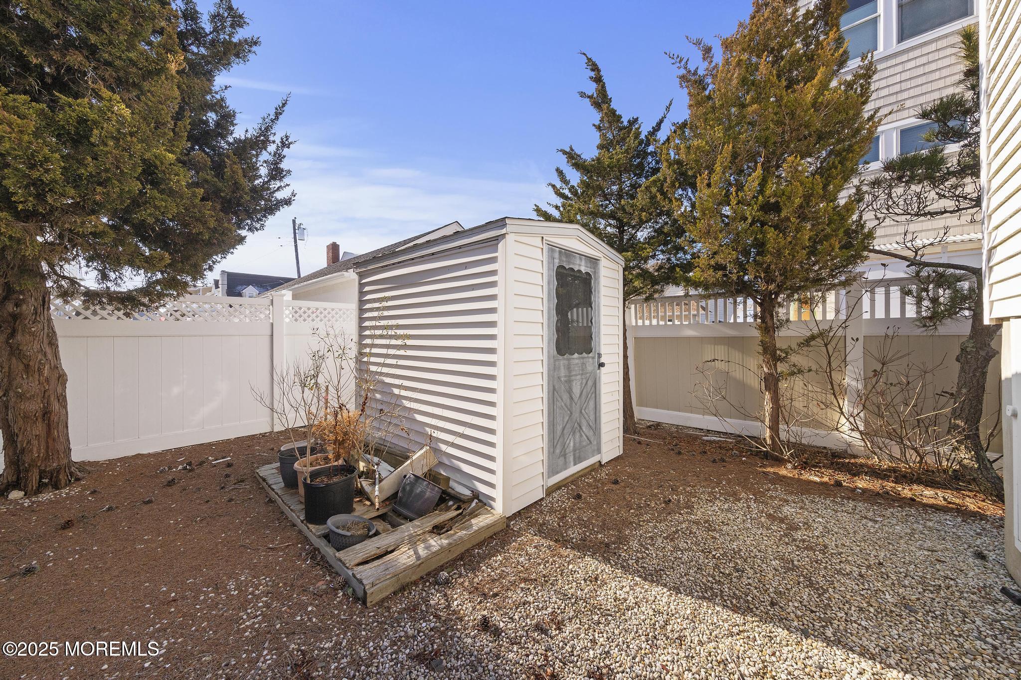 Long Beach Twp, New Jersey, 08008, United States, 5 Bedrooms Bedrooms, ,2 BathroomsBathrooms,Residential,For Sale,1831904
