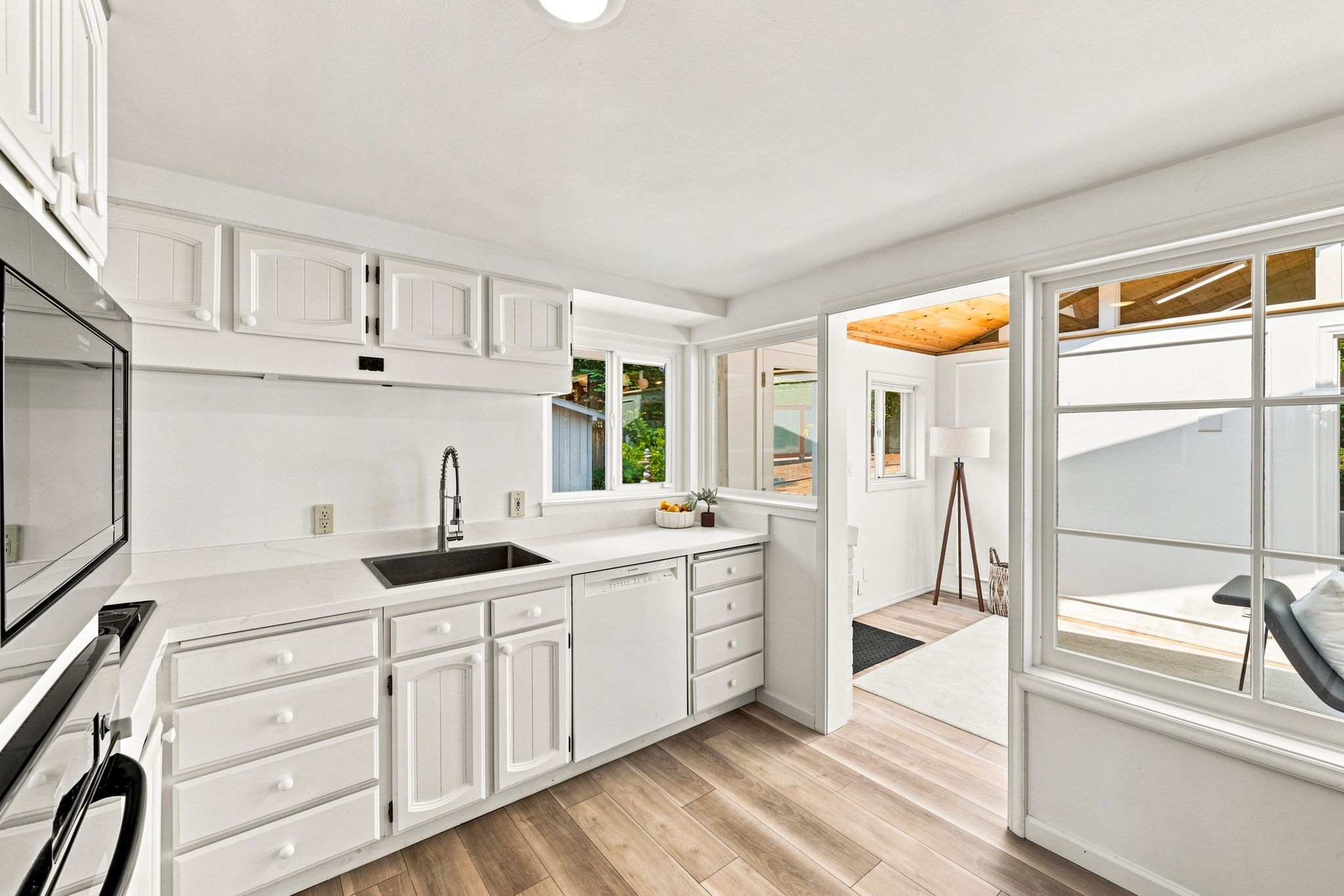  9810 Vineyard Crest, Bellevue, WA 98004 - 物件實景