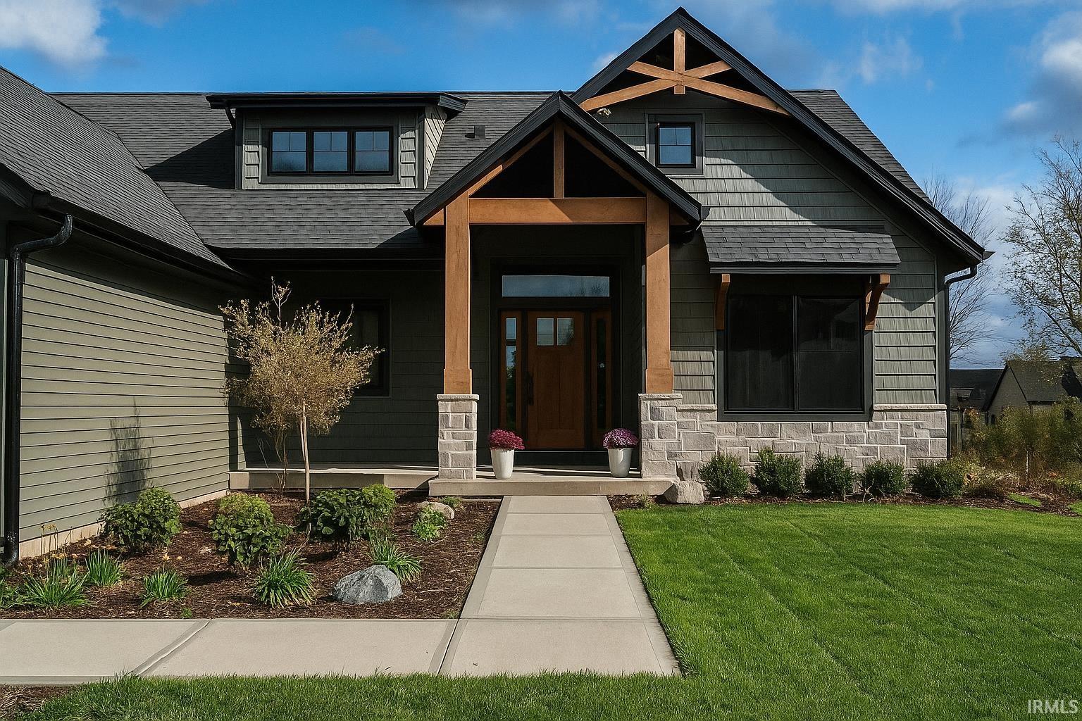 Fort Wayne, Indiana, 46845, United States, 5 Bedrooms Bedrooms, ,4 BathroomsBathrooms,Residential,For Sale,2001511