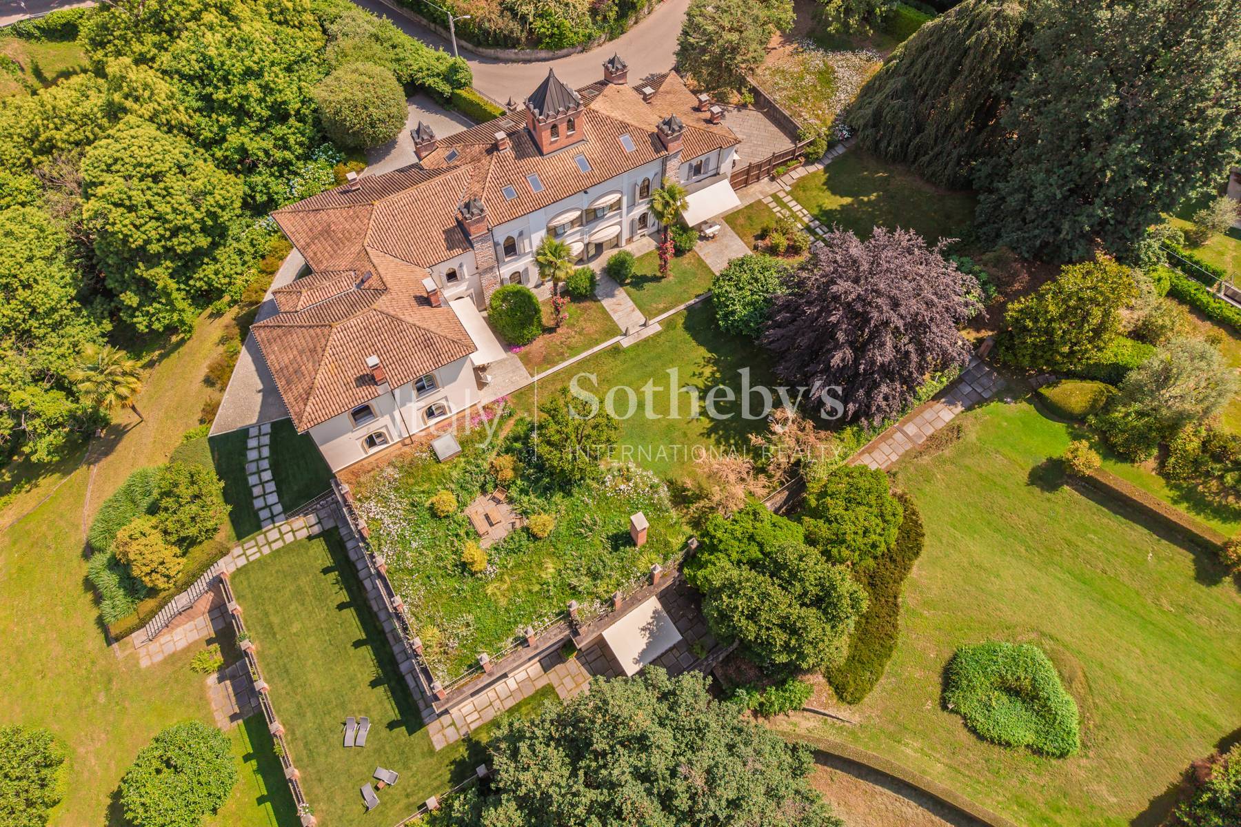  Prestigious Panoramic Estate in the Hills of Biella - 物件實景