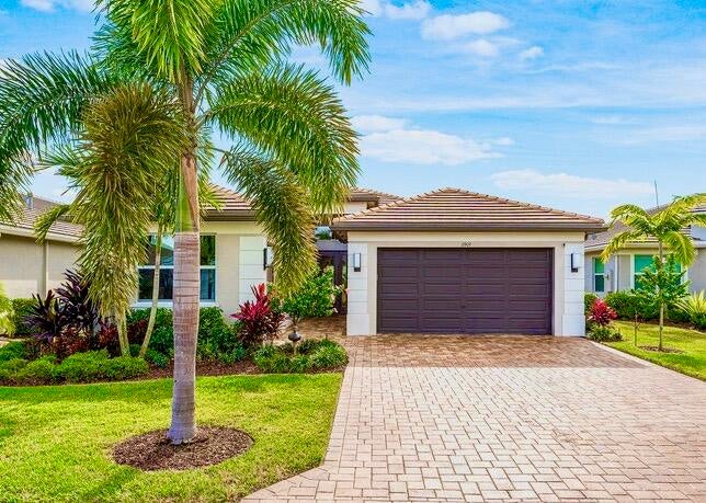 Port St Lucie, Florida, 34987, United States, 4 Bedrooms Bedrooms, ,3 BathroomsBathrooms,Residential,For Sale,2005369