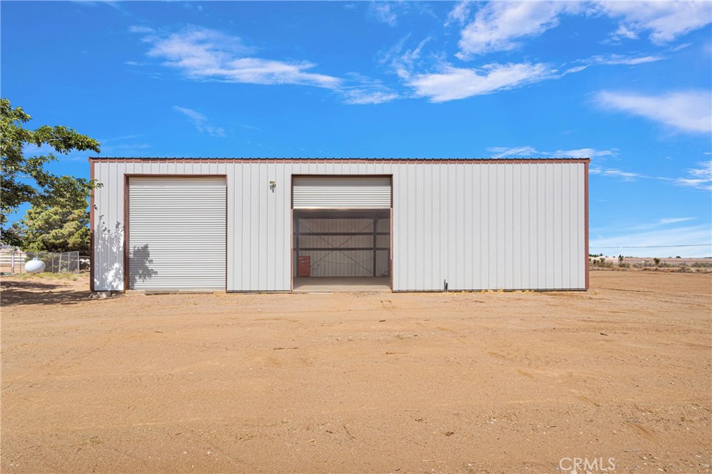 Phelan, California, 92371, United States, 3 Bedrooms Bedrooms, ,3 BathroomsBathrooms,Residential,For Sale,1881862
