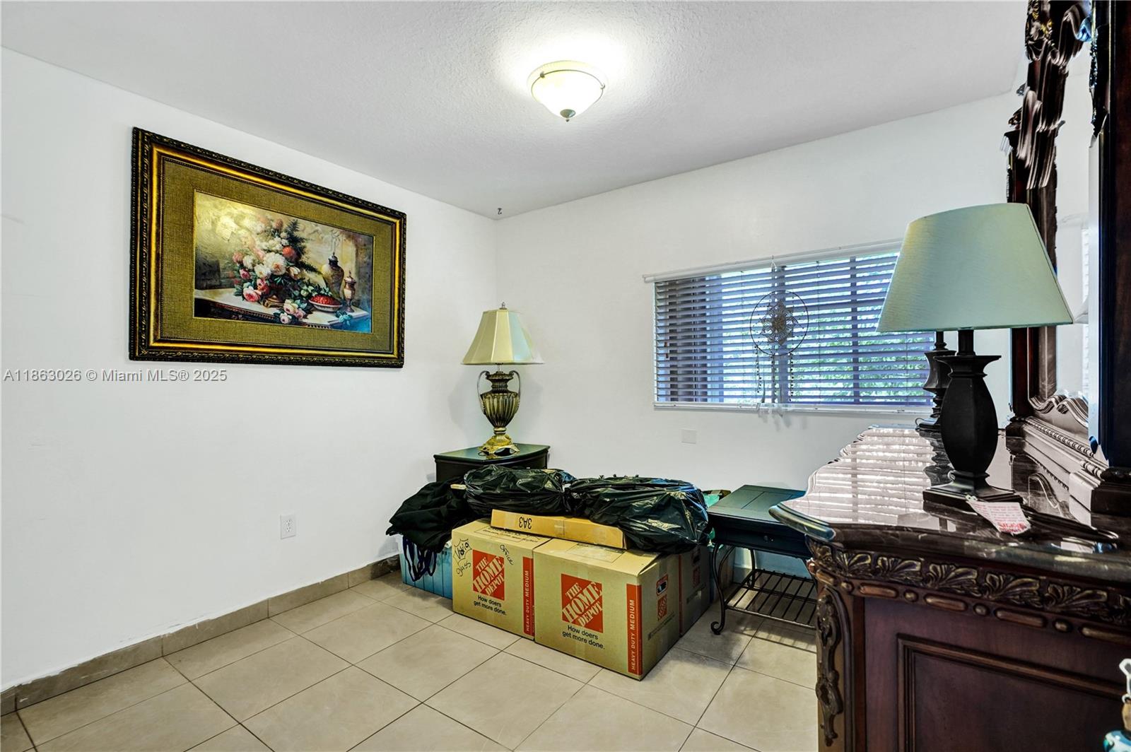 Miami, Florida, 33187, United States, 4 Bedrooms Bedrooms, ,3 BathroomsBathrooms,Residential,For Sale,1926349