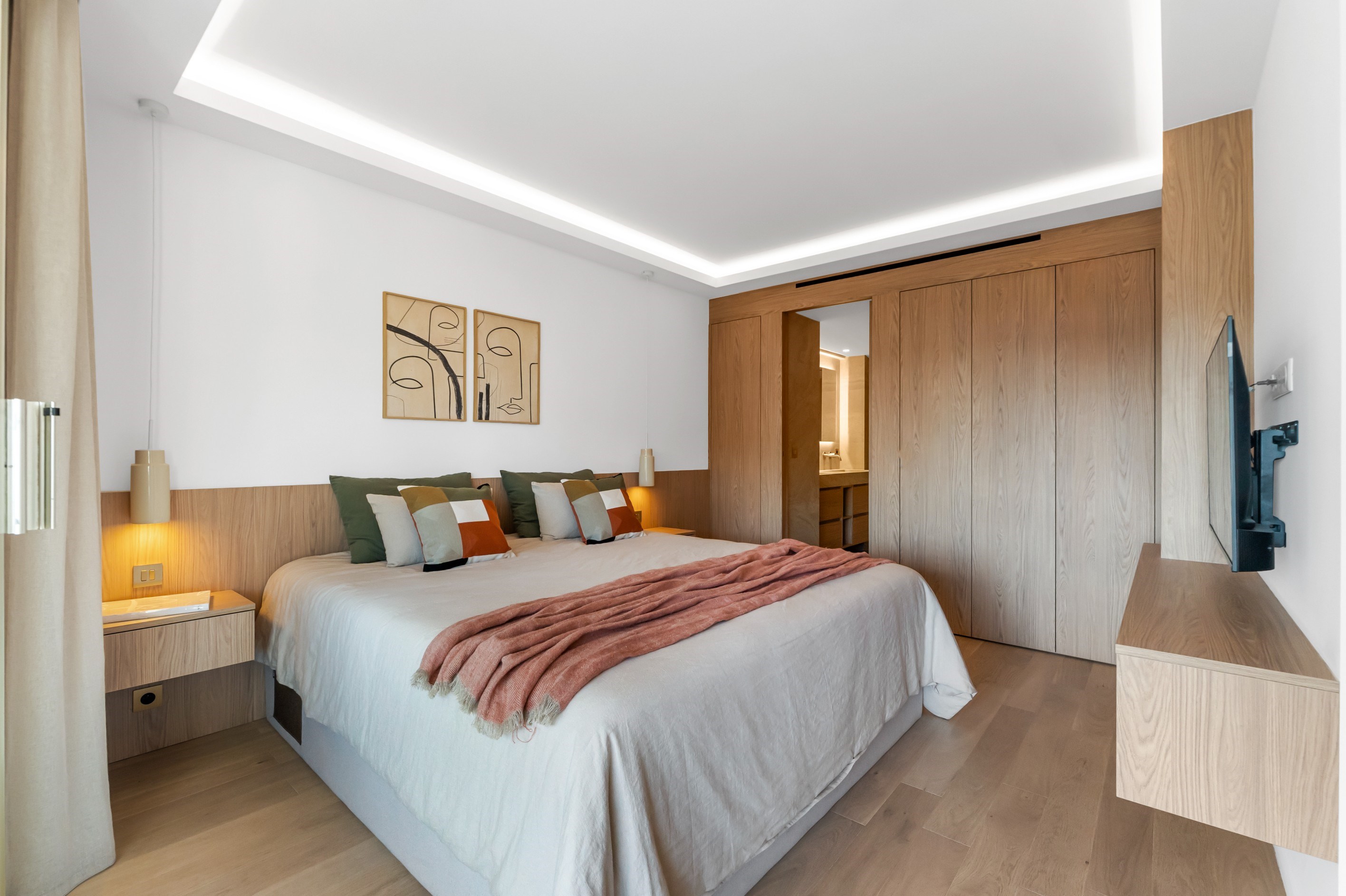  Cannes Palm Beach renovated 4-room apartment with terrace and sea view - 物件實景