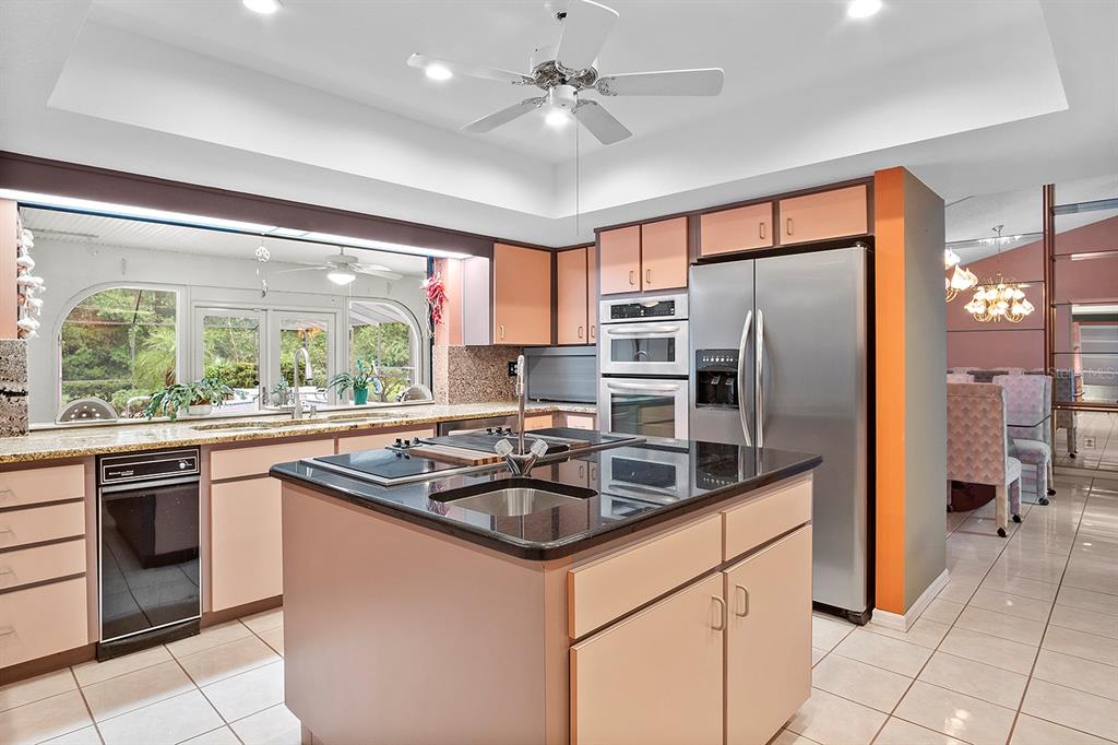 Weeki Wachee, Florida, 34607, United States, 4 Bedrooms Bedrooms, ,5 BathroomsBathrooms,Residential,For Sale,2009705