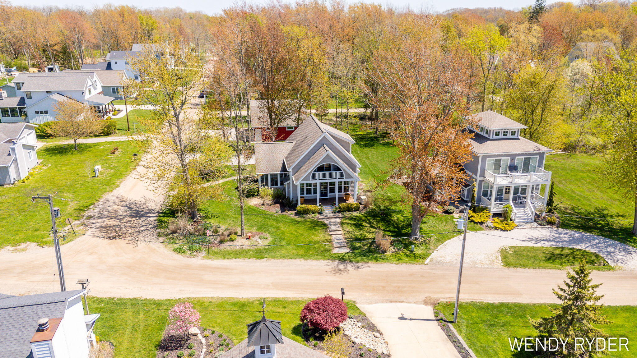 South Haven, Michigan, 49090, United States, 4 Bedrooms Bedrooms, ,4 BathroomsBathrooms,Residential,For Sale,1907418