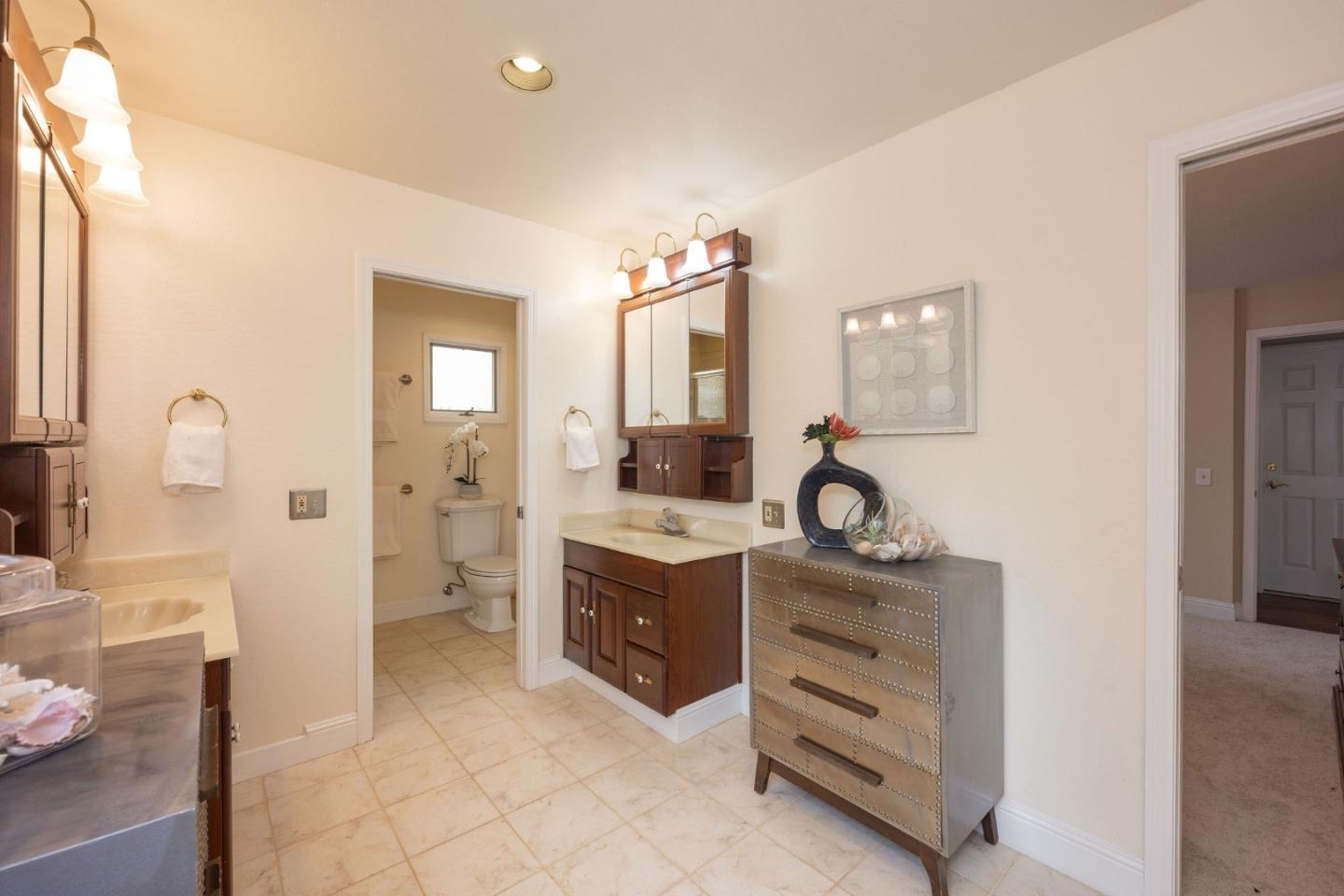 Moss Beach, California, 94038, United States, 3 Bedrooms Bedrooms, ,3 BathroomsBathrooms,Residential,For Sale,1989449