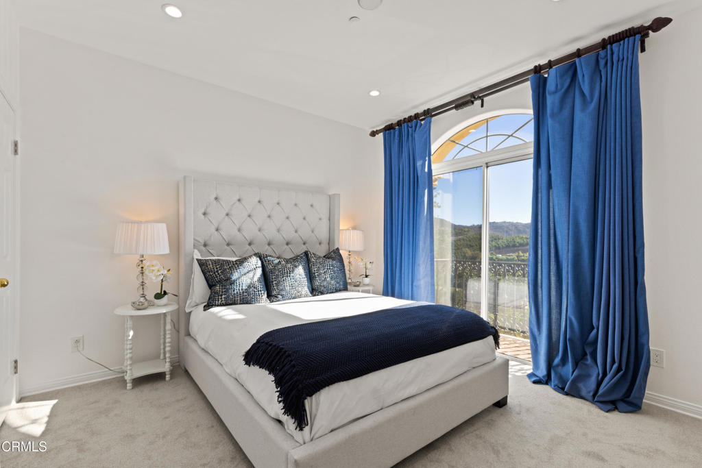 Camarillo, California, 93012, United States, 5 Bedrooms Bedrooms, ,4 BathroomsBathrooms,Residential,For Sale,1826844