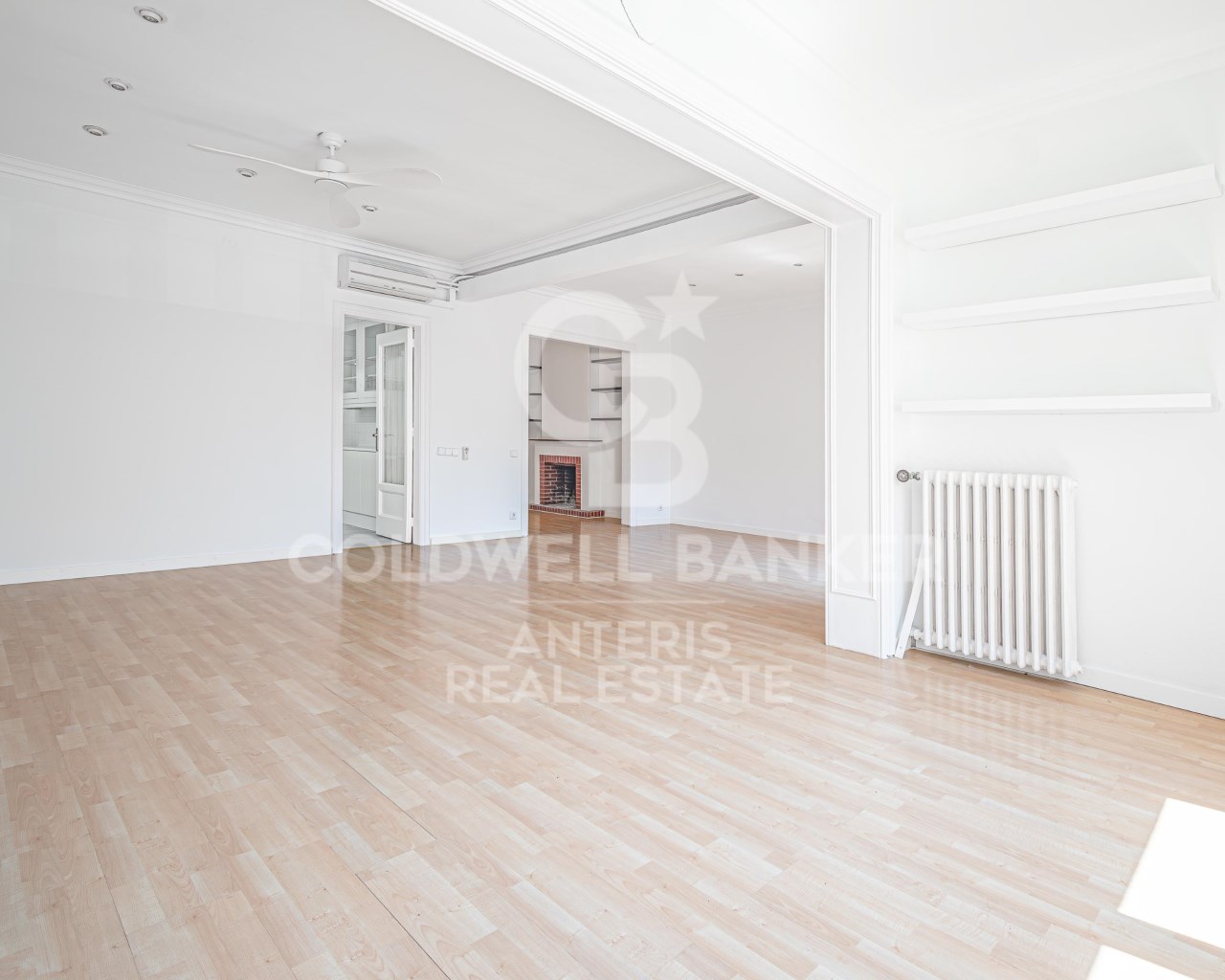 Barcelona, Catalonia, ES, 4 Bedrooms Bedrooms, ,Residential,For Sale,1882730
