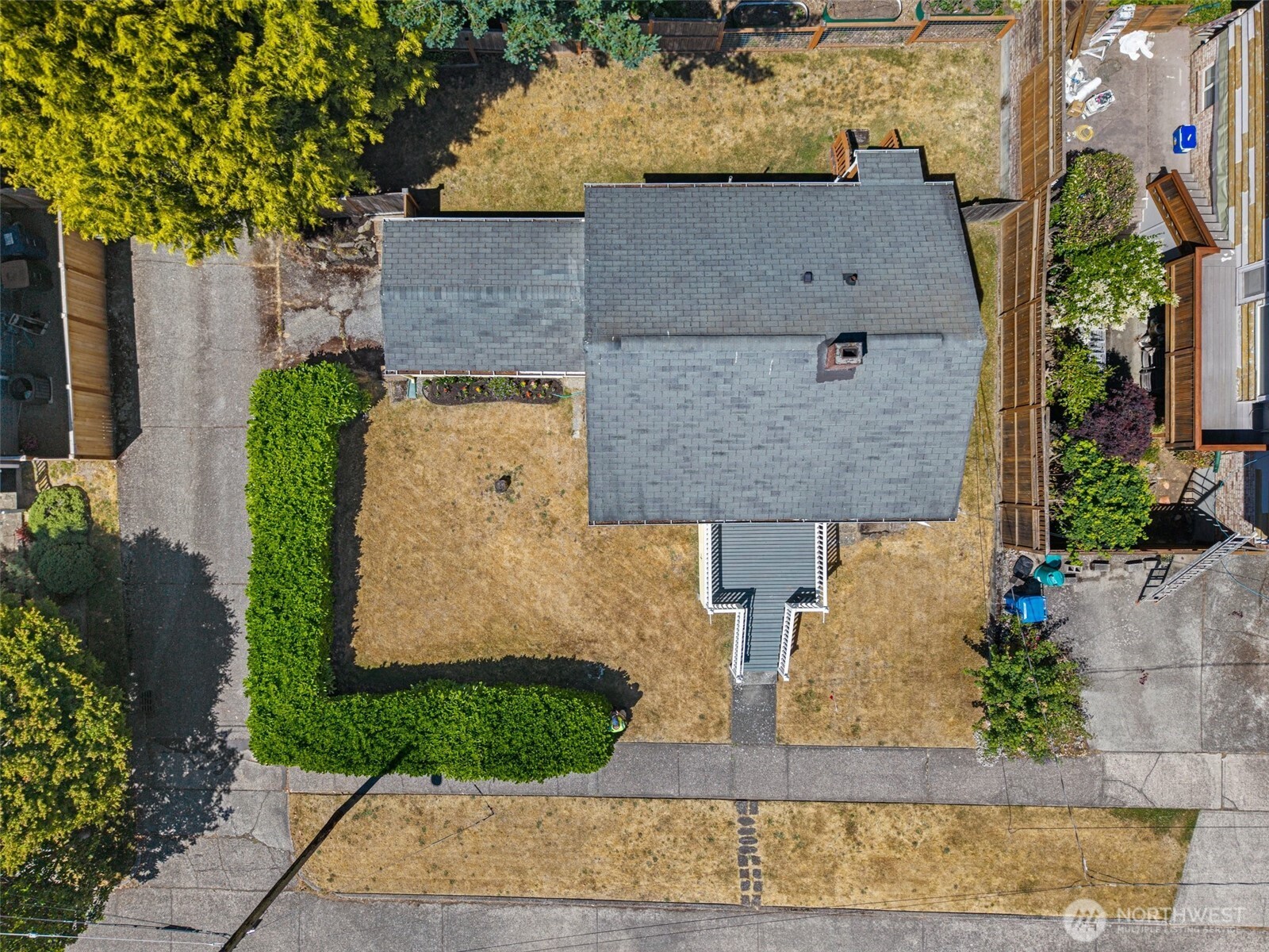 Seattle, Washington, 98199, United States, 2 Bedrooms Bedrooms, ,1 BathroomBathrooms,Residential,For Sale,1882851
