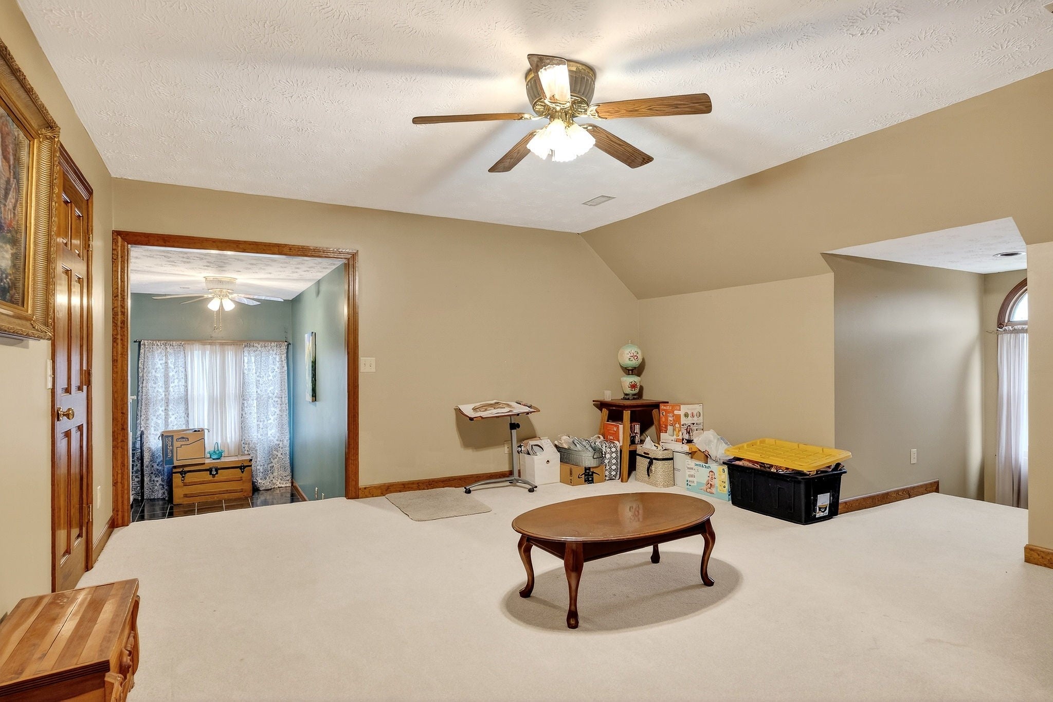 Smithville, Tennessee, 37166, United States, 6 Bedrooms Bedrooms, ,6 BathroomsBathrooms,Residential,For Sale,2008890