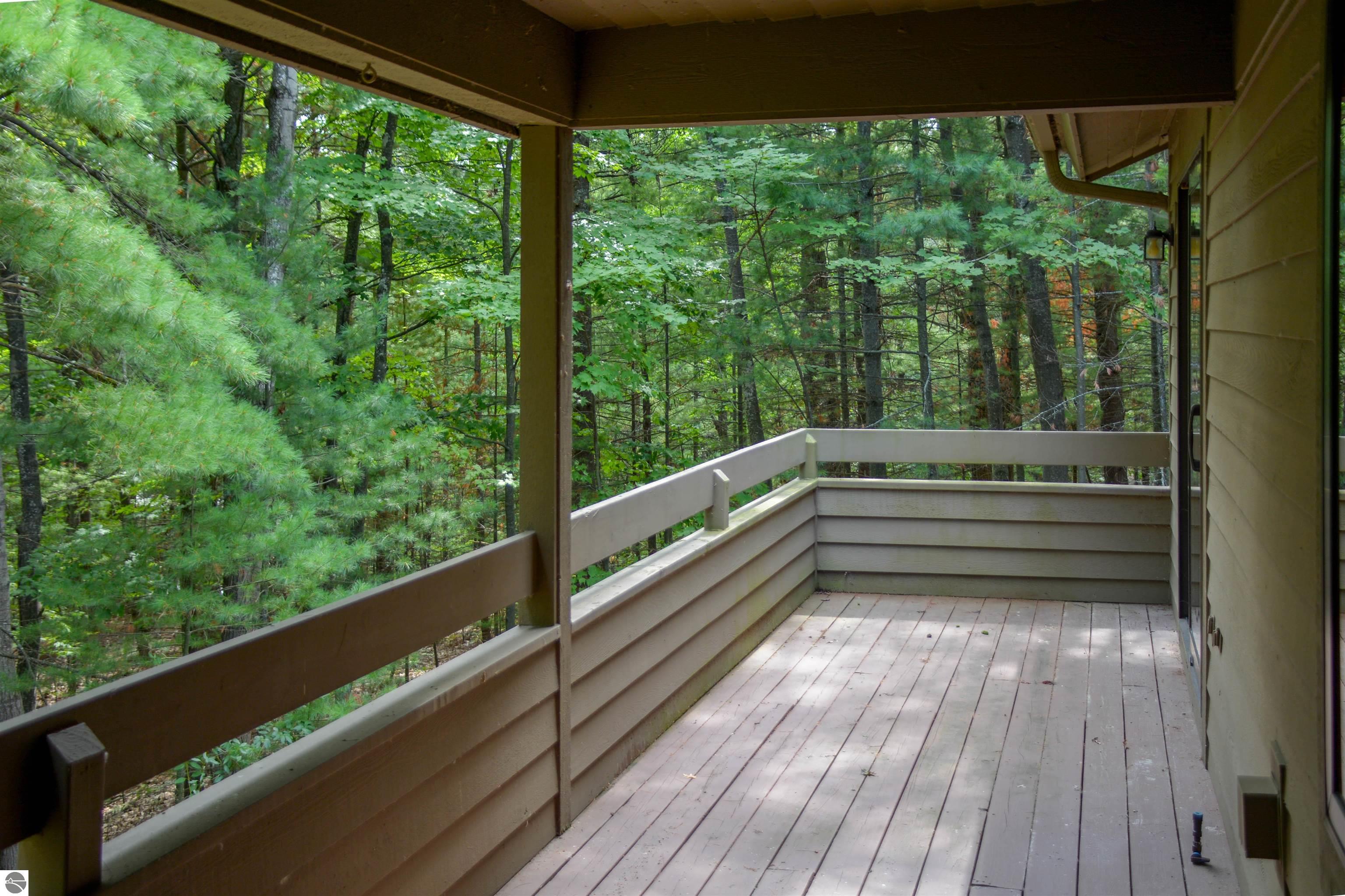 Traverse City, Michigan, 49686, United States, 3 Bedrooms Bedrooms, ,3 BathroomsBathrooms,Residential,For Sale,1942277