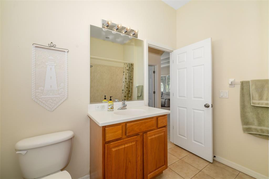 Bradenton, Florida, 34212, United States, 4 Bedrooms Bedrooms, ,3 BathroomsBathrooms,Residential,For Sale,1805204