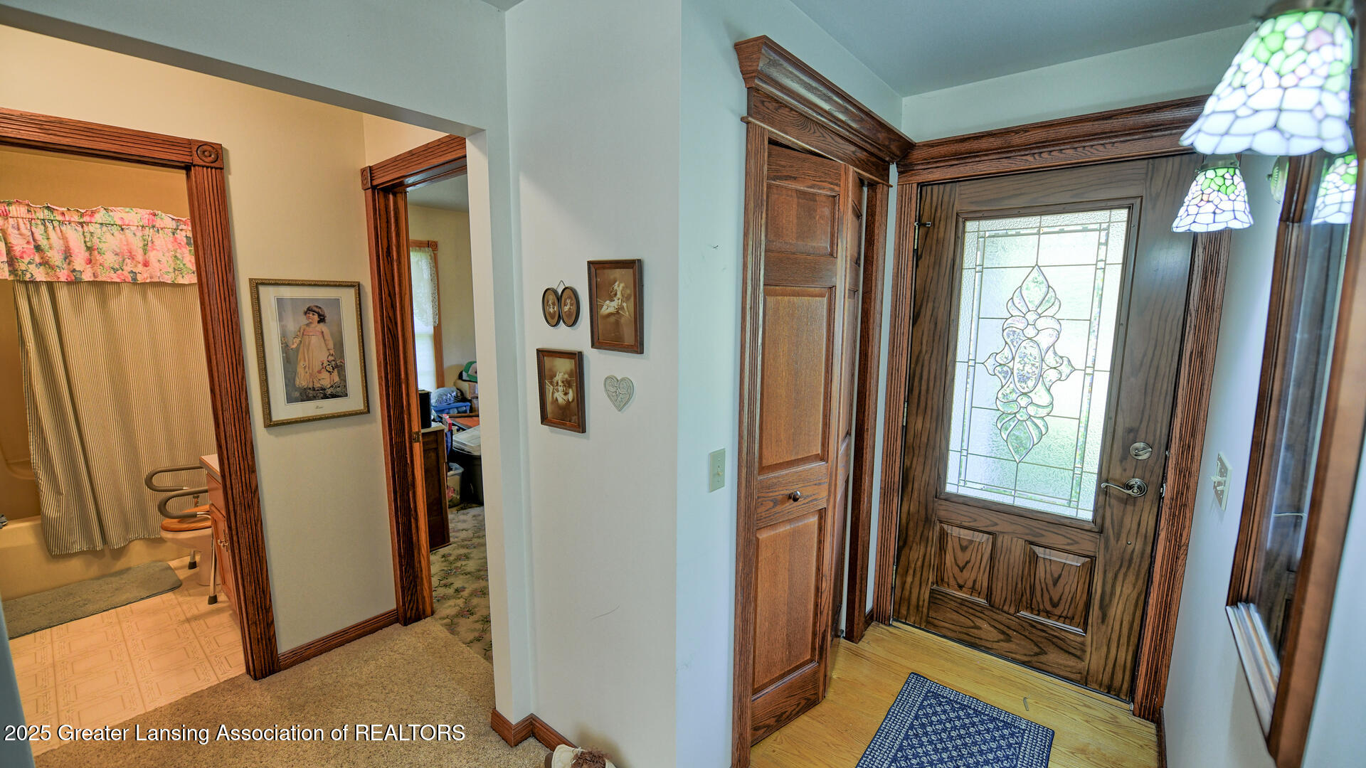 Portland, Michigan, 48875, United States, 5 Bedrooms Bedrooms, ,4 BathroomsBathrooms,Residential,For Sale,2001536