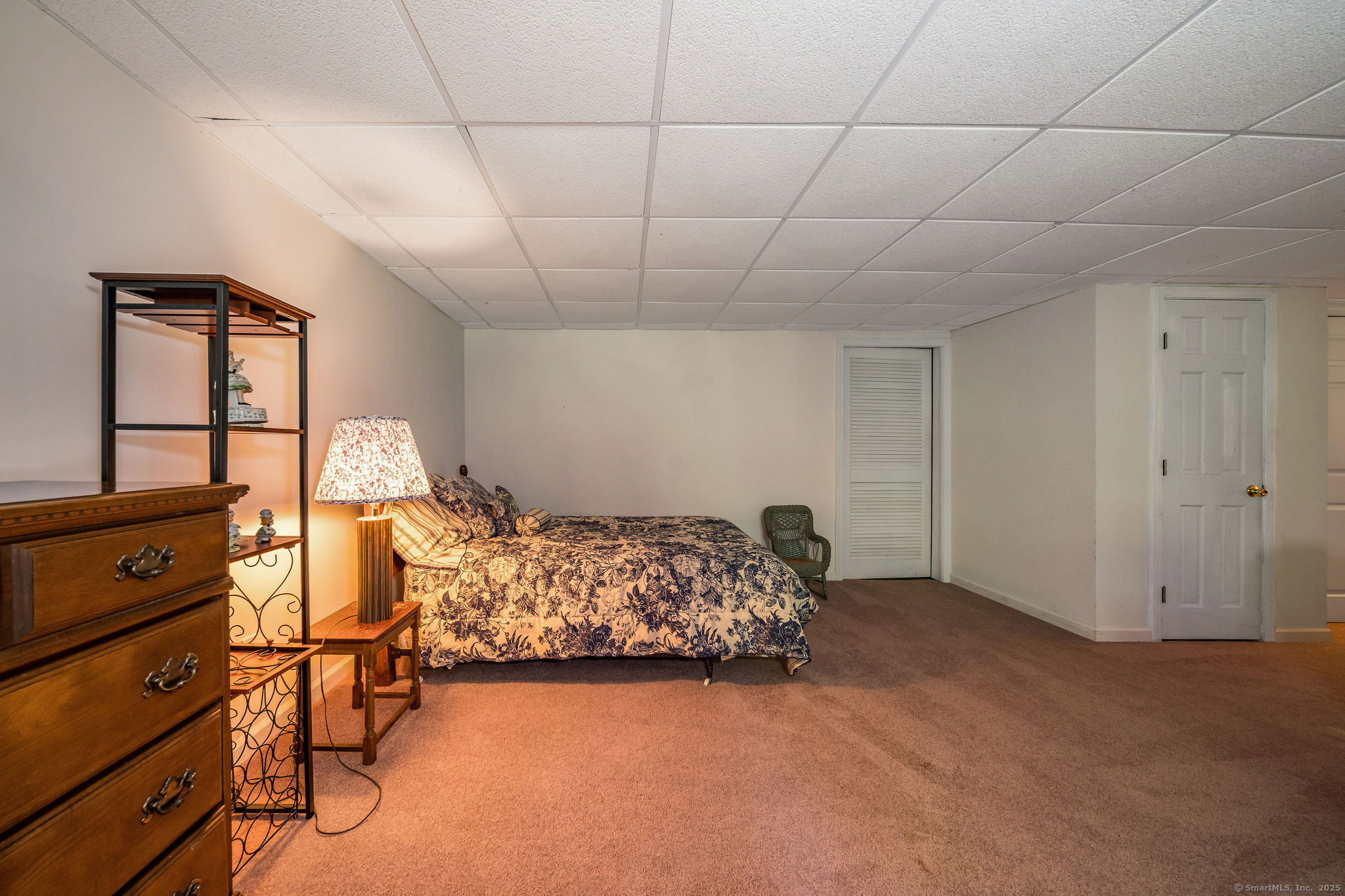 Madison, Connecticut, 06443, United States, 2 Bedrooms Bedrooms, ,3 BathroomsBathrooms,Residential,For Sale,1926954