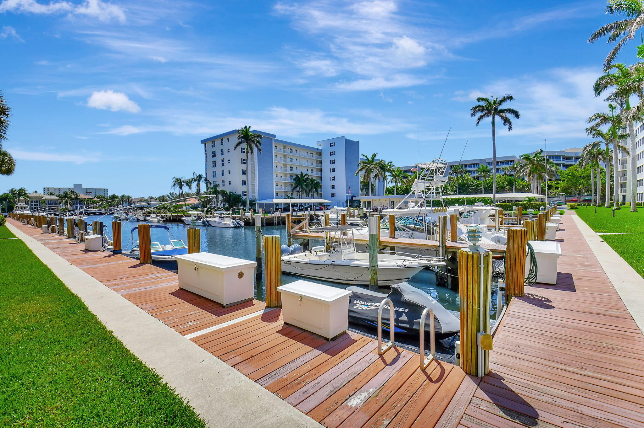 Delray Beach, Florida, 33483, United States, 2 Bedrooms Bedrooms, ,2 BathroomsBathrooms,Residential,For Sale,1932653