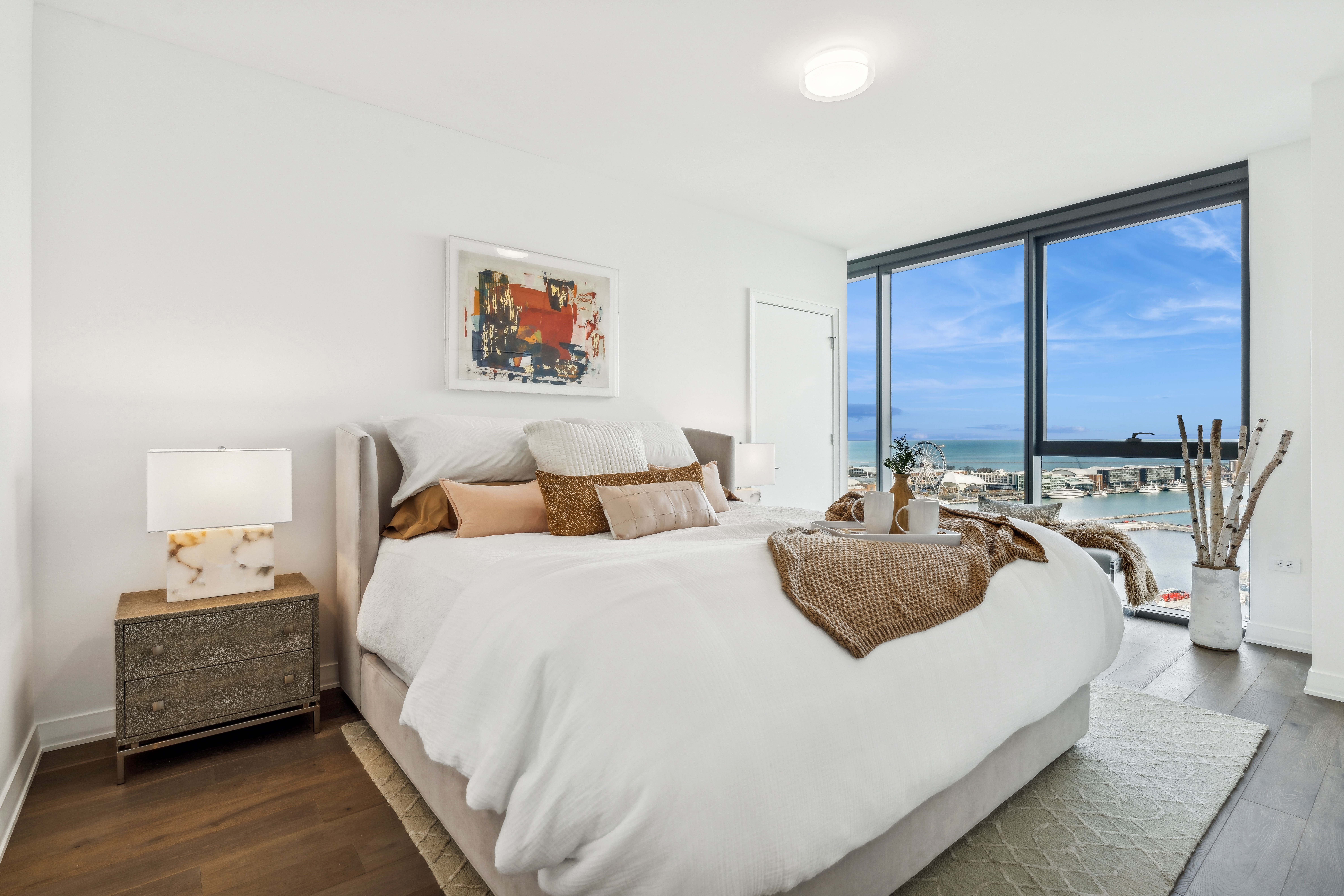  Experience Luxury Resort-style Lakefront Living at Cirrus - 物件實景