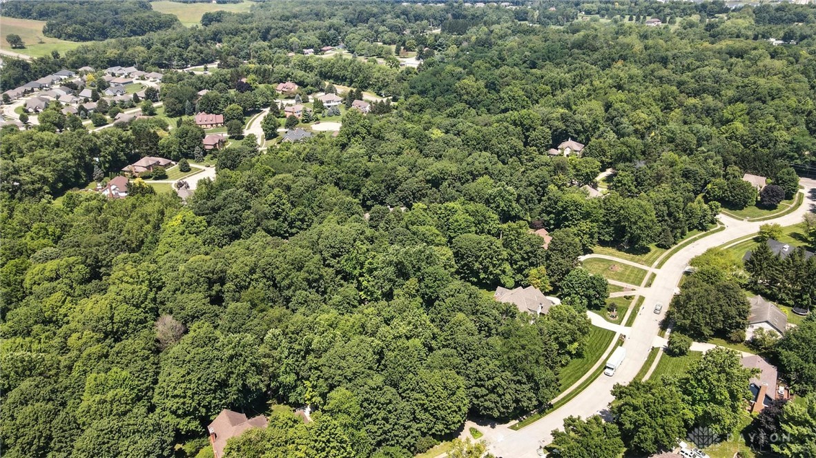 Sugarcreek Twp, Ohio, 45440, United States, 4 Bedrooms Bedrooms, ,5 BathroomsBathrooms,Residential,For Sale,1902150