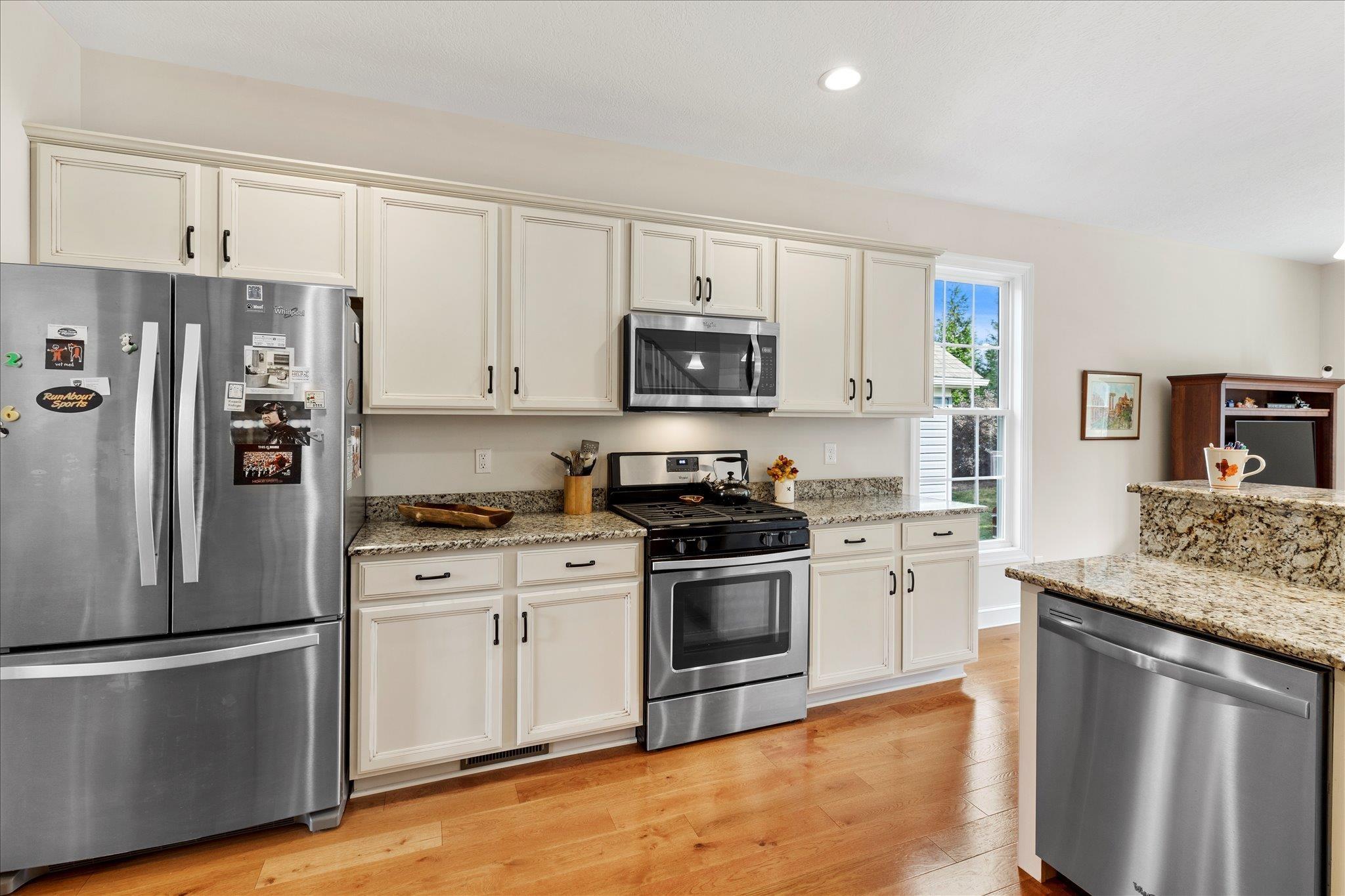 Blacksburg, Virginia, 24060, United States, 4 Bedrooms Bedrooms, ,3 BathroomsBathrooms,Residential,For Sale,1951169
