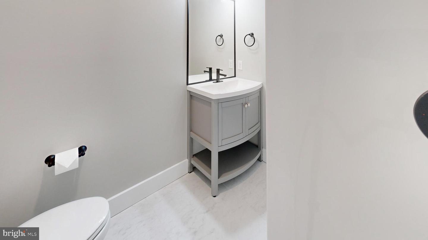 LEWES, Delaware, 19958, United States, 5 Bedrooms Bedrooms, ,7 BathroomsBathrooms,Residential,For Sale,1989878