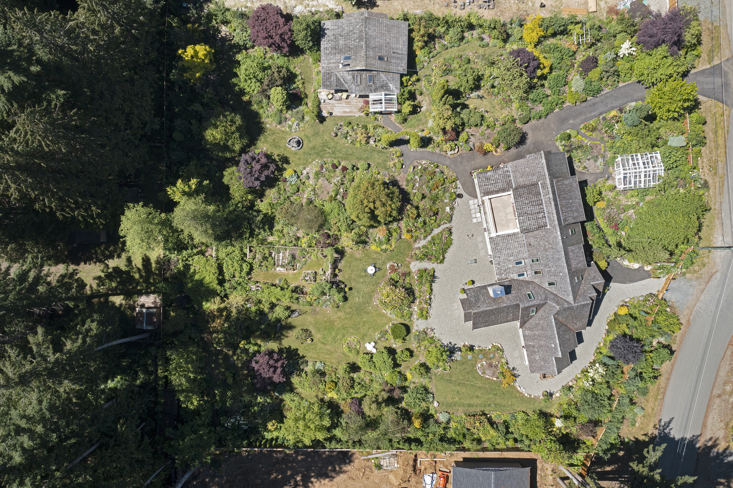  Masterful Home & Yard - 物件實景