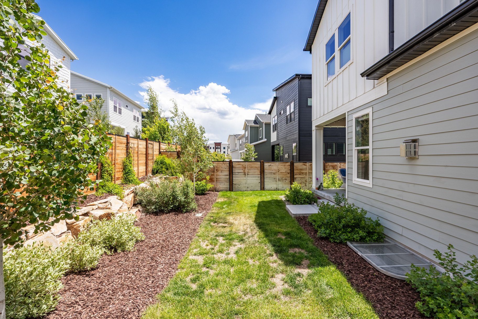  Gorgeous 2023 Home  Silver Creek Village - 物件實景