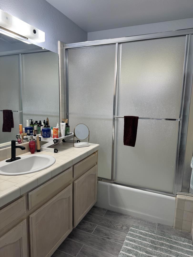 Aromas, California, 95004, United States, 3 Bedrooms Bedrooms, ,3 BathroomsBathrooms,Residential,For Sale,2048722