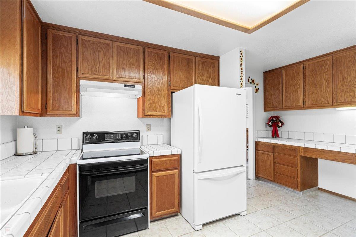 Ceres, California, 95307, United States, 4 Bedrooms Bedrooms, ,3 BathroomsBathrooms,Residential,For Sale,1938445
