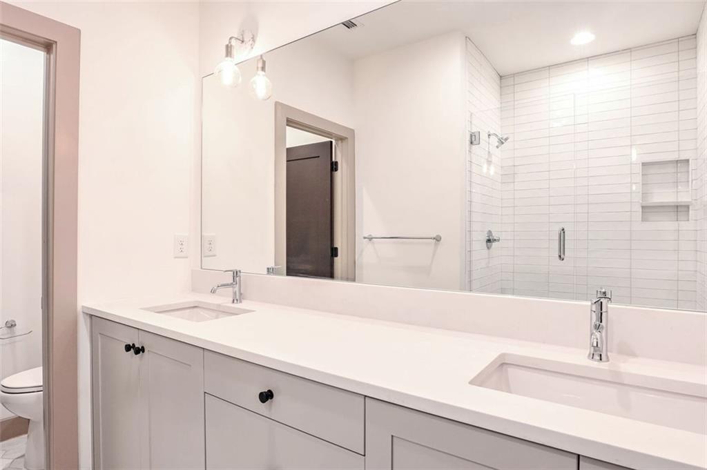 Atlanta, Georgia, 30307, United States, 3 Bedrooms Bedrooms, ,4 BathroomsBathrooms,Residential,For Sale,1837397
