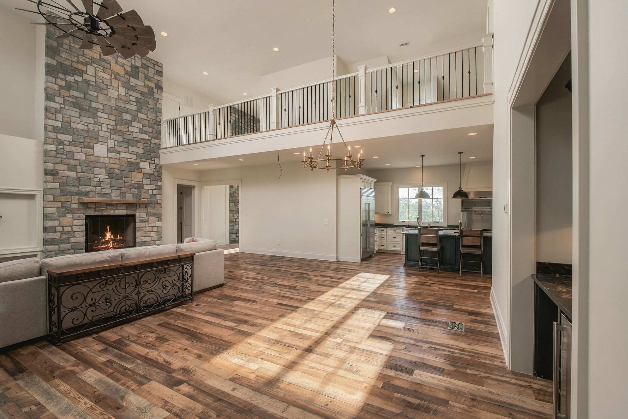  5825 Combs Ferry Road - 物件實景
