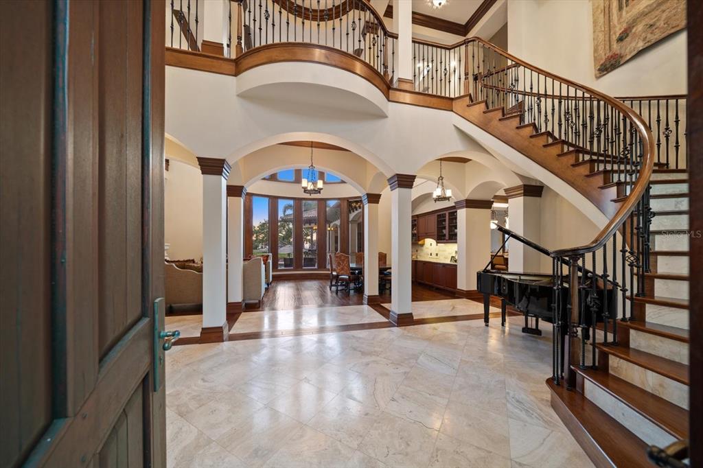 Largo, Florida, 33774, United States, 5 Bedrooms Bedrooms, ,7 BathroomsBathrooms,Residential,For Sale,1876225