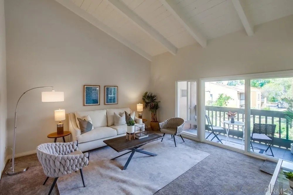 San Diego, California, 92127, United States, 2 Bedrooms Bedrooms, ,2 BathroomsBathrooms,Residential,For Sale,1938537