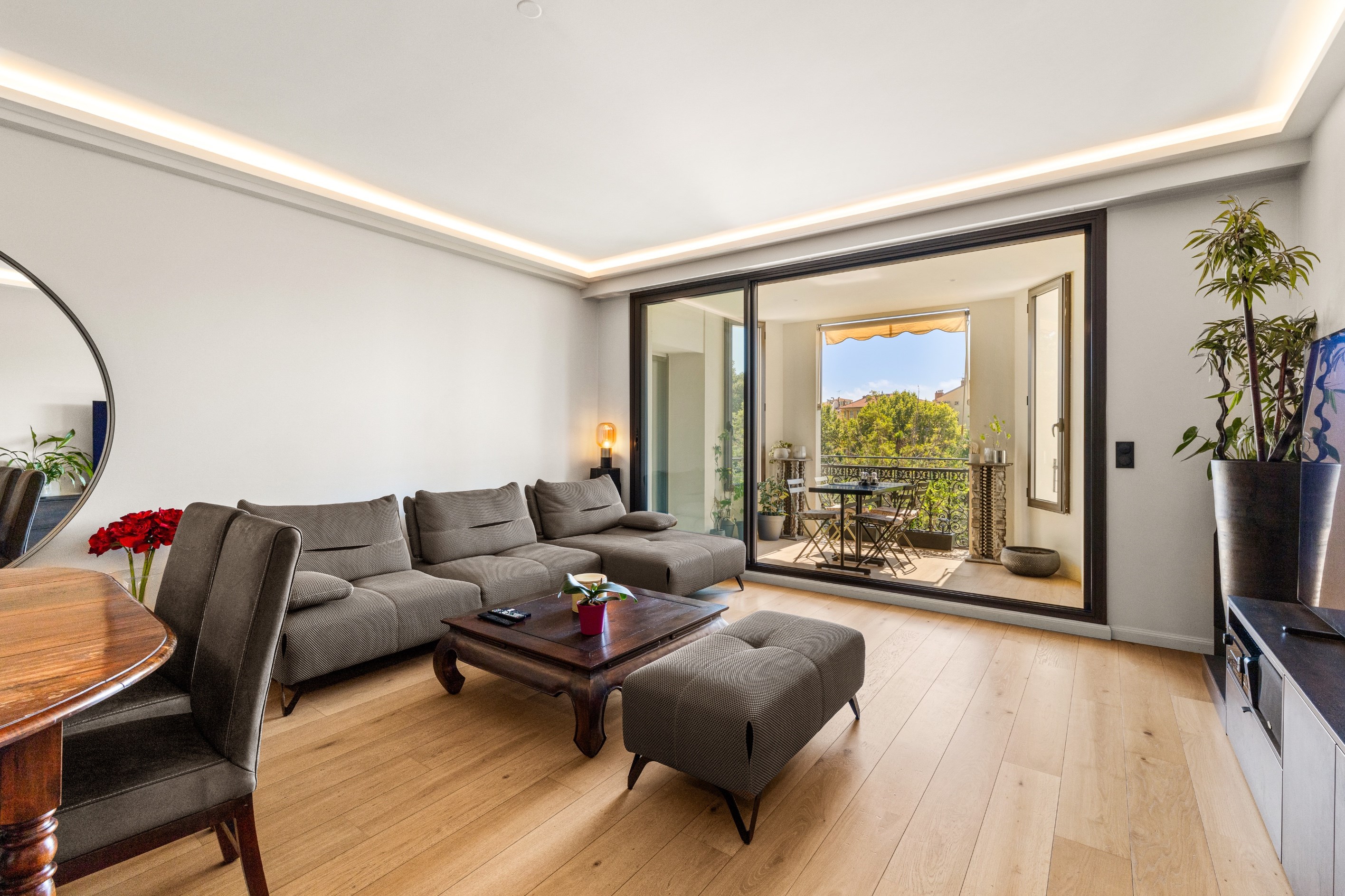  Nice Coulée Verte, Grand Hôtel : renovated 3-bedroom apartment with terrace - 物件實景