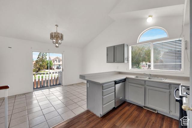 WEST VALLEY CITY, Utah, 84119, United States, 5 Bedrooms Bedrooms, ,3 BathroomsBathrooms,Residential,For Sale,1930184