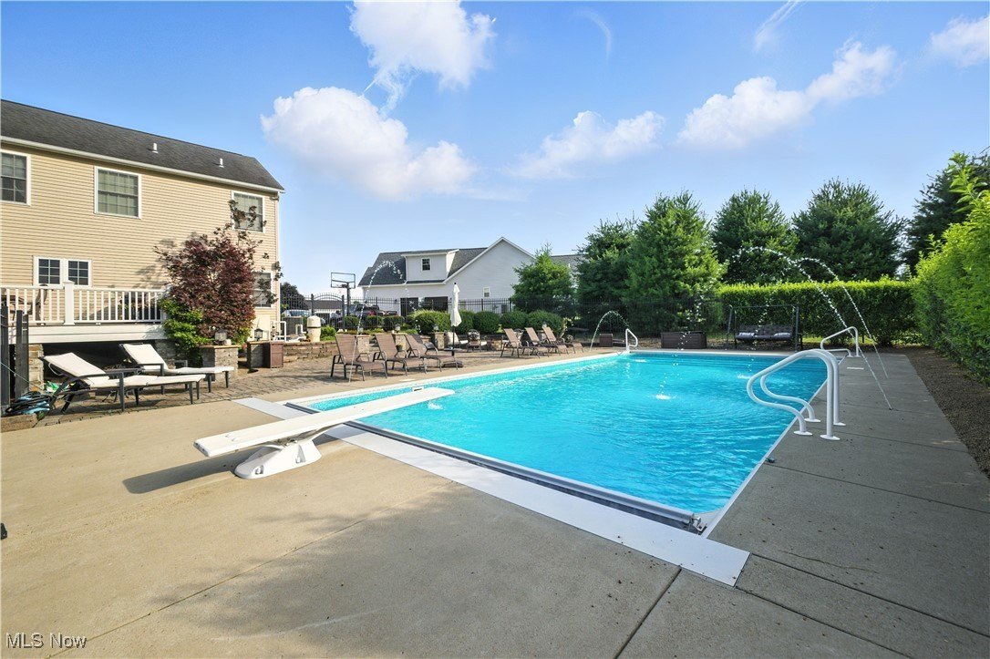 Columbiana, Ohio, 44408, United States, 4 Bedrooms Bedrooms, ,4 BathroomsBathrooms,Residential,For Sale,1977741