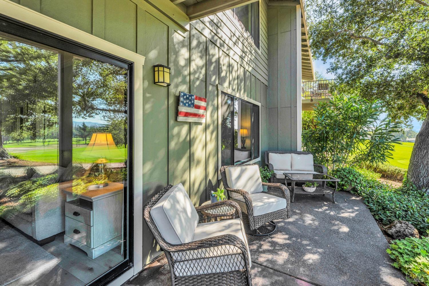 Napa, California, 94558, United States, 2 Bedrooms Bedrooms, ,2 BathroomsBathrooms,Residential,For Sale,1849906
