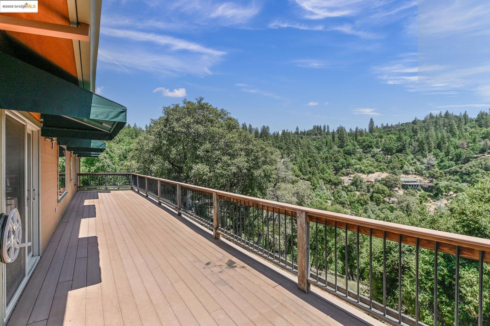 Tuolumne, California, 95379, United States, 5 Bedrooms Bedrooms, ,4 BathroomsBathrooms,Residential,For Sale,1983236