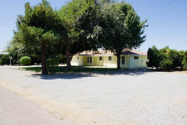 Lindsay, California, 93247, United States, 4 Bedrooms Bedrooms, ,2 BathroomsBathrooms,Residential,For Sale,1982770