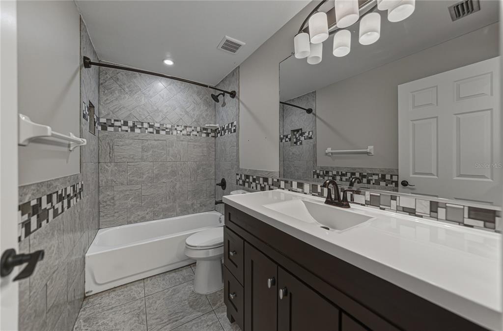 Oldsmar, Florida, 34677, United States, 5 Bedrooms Bedrooms, ,3 BathroomsBathrooms,Residential,For Sale,1988013