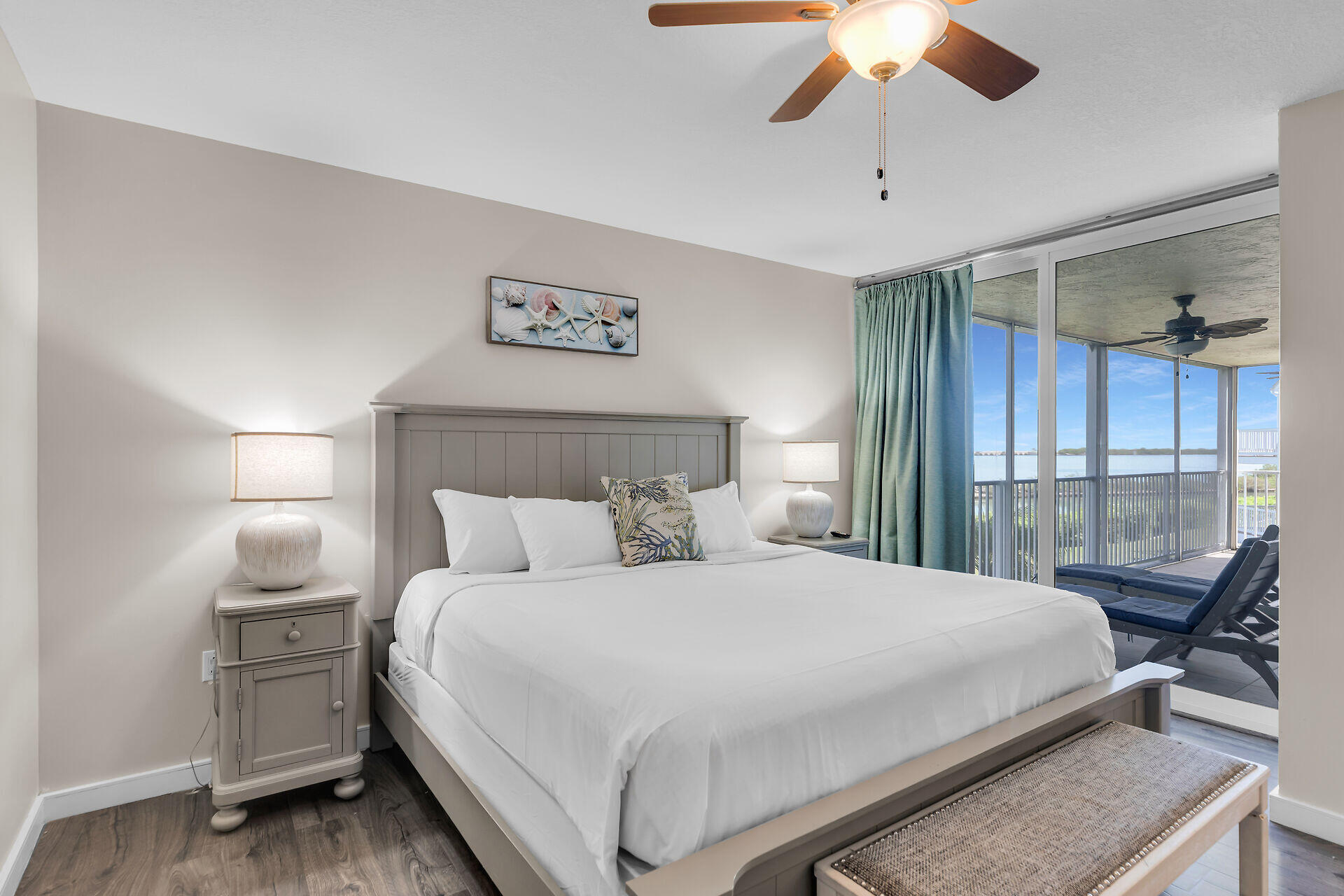 Duck, Florida, 33050, United States, 2 Bedrooms Bedrooms, ,2 BathroomsBathrooms,Residential,For Sale,1940932