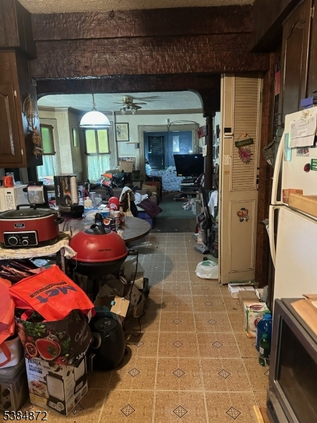 Irvington Twp., New Jersey, 07111, United States, 6 Bedrooms Bedrooms, ,4 BathroomsBathrooms,Residential,For Sale,1947988