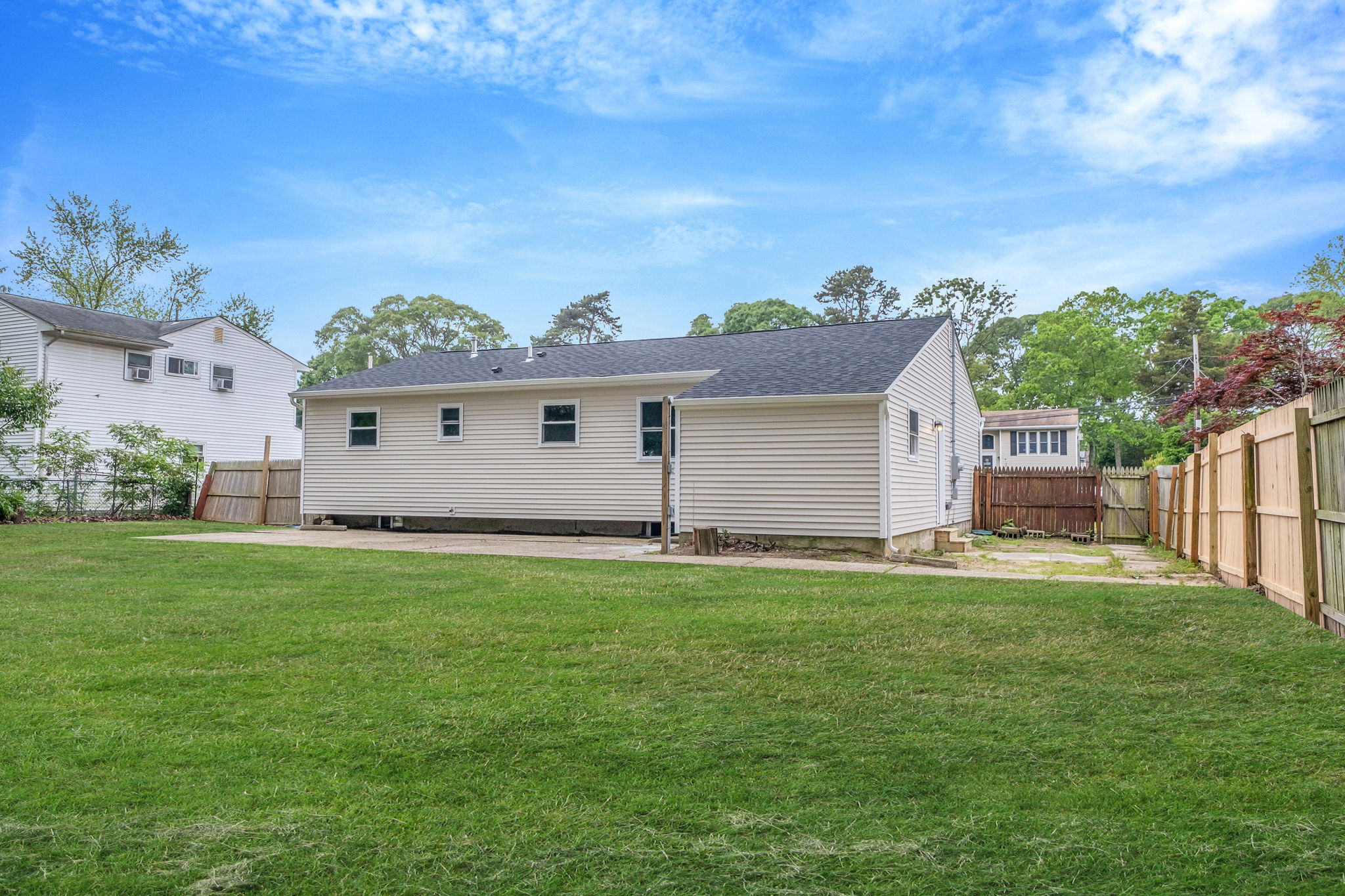 Centereach, New York, 11720, United States, 3 Bedrooms Bedrooms, ,3 BathroomsBathrooms,Residential,For Sale,1851254