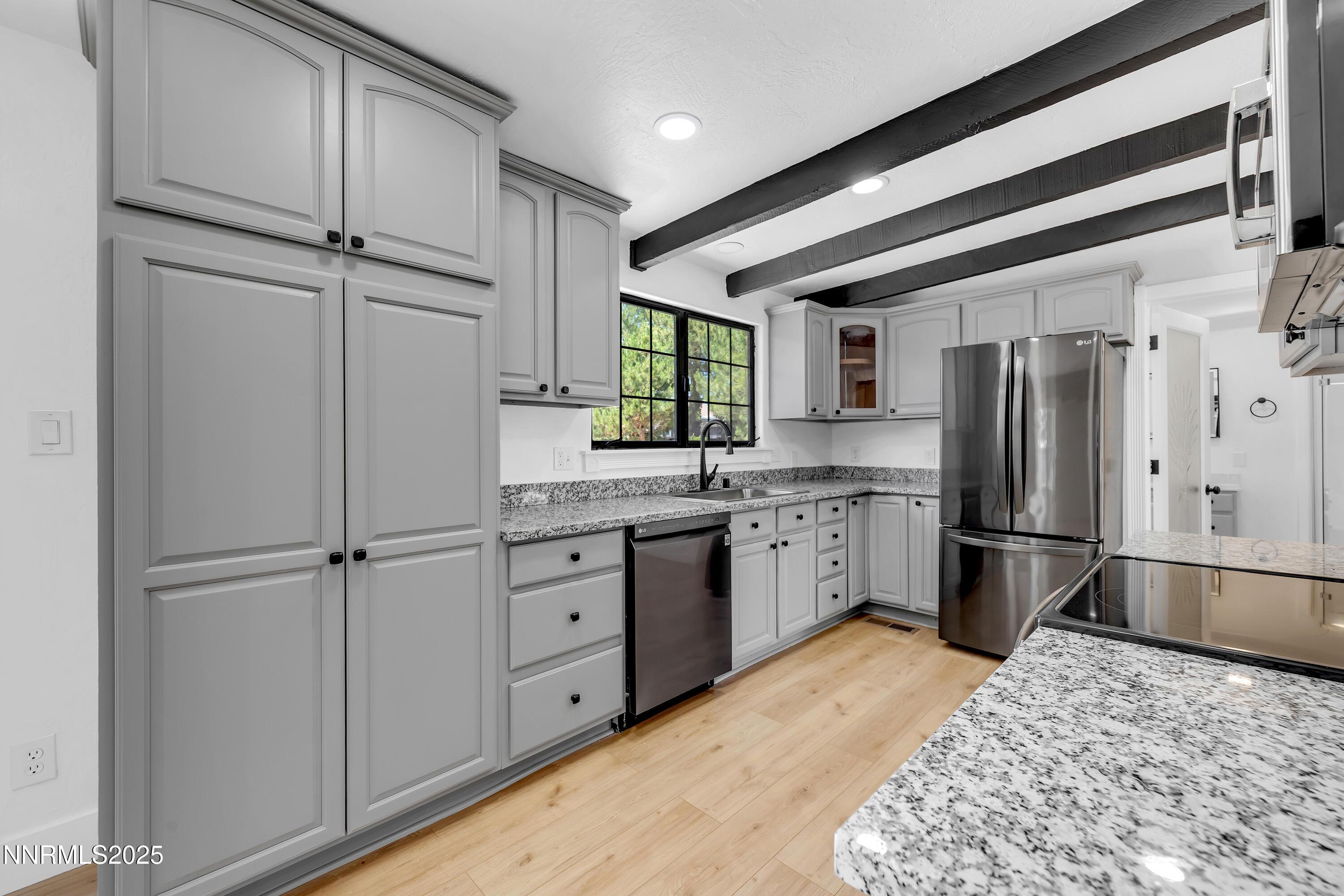 Carson City, Nevada, 89706, United States, 3 Bedrooms Bedrooms, ,2 BathroomsBathrooms,Residential,For Sale,1857346