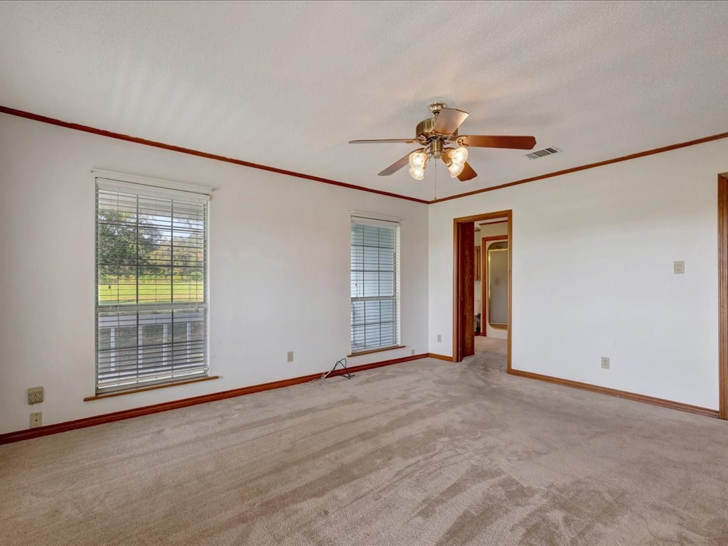 Huntington, Texas, 75949, United States, 4 Bedrooms Bedrooms, ,2 BathroomsBathrooms,Residential,For Sale,1975169
