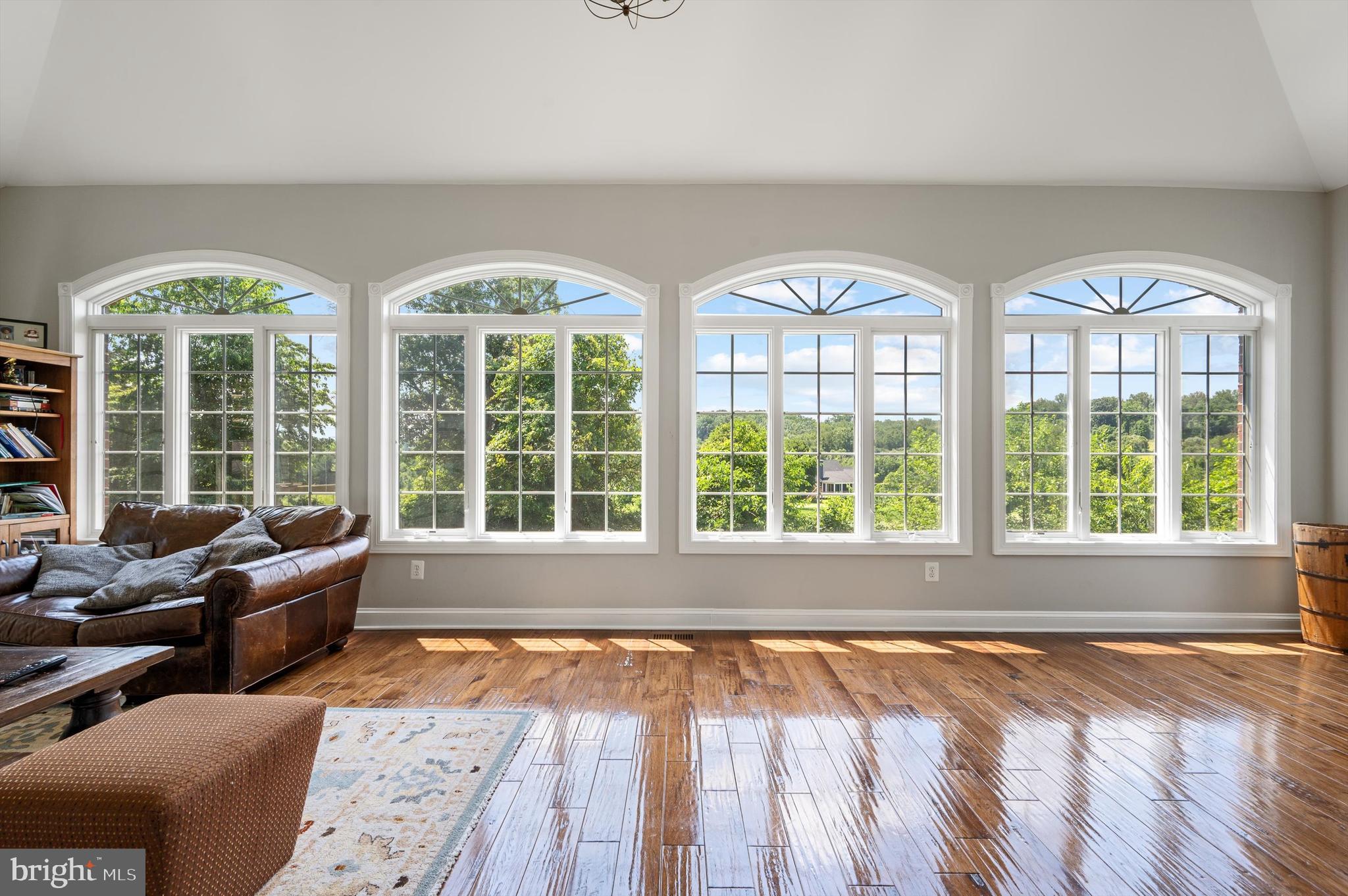 Leesburg, Virginia, 20175, United States, 4 Bedrooms Bedrooms, ,6 BathroomsBathrooms,Residential,For Sale,1975882